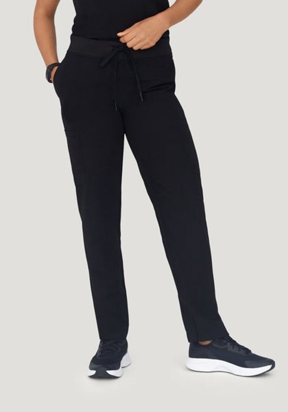 Mandala 9 Pocket Cargo Pants in Black - M
